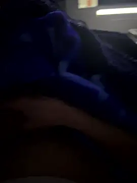 groschibre40100 online show from January 2026 01:52:01 AM