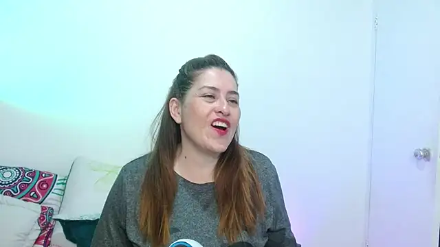 dayan hanks online show from February 2026 10:43:01 PM