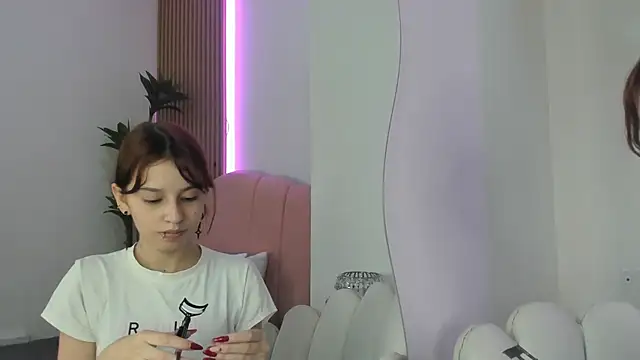 scarlett smith 3 online show from November 2025 02:58:01 AM