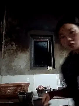 blonde blg online show from February 2026 11:59:01 AM