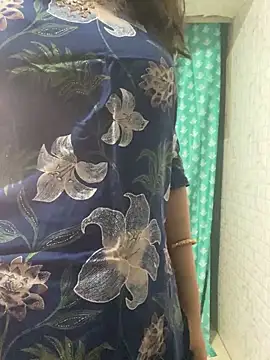 Red Queen 11 online show from January 2026 06:44:02 PM