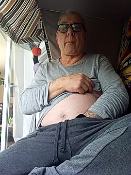 andy-1961 online show from February 2026 01:54:01 PM