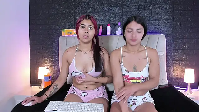 SEXXXXHORNY777 online show from January 2026 02:57:02 AM