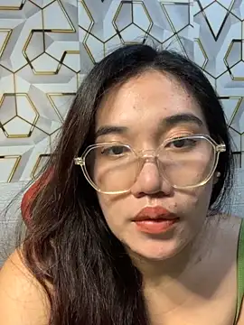 Snapshot of Xixiiey chatting on April 2026 07:36:01 PM Xixiiey online show from April 2026 07:36:01 PM