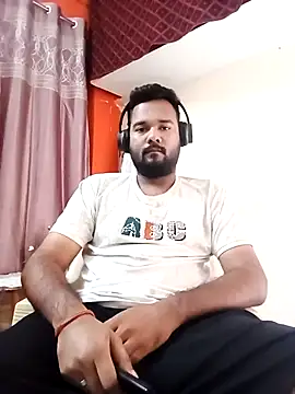 Snapshot of Hary_kq chatting on November 2025 07:29:02 AM Hary kq online show from November 2025 07:29:02 AM