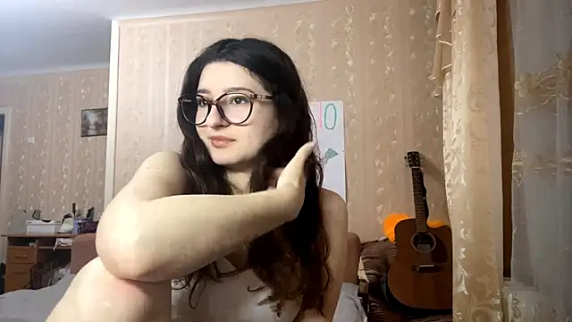 Snapshot of DonnieBooton chatting on November 2025 01:13:01 PM DonnieBooton online show from November 2025 01:13:01 PM