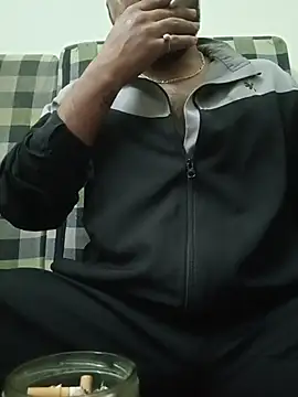 Snapshot of MrToxxic chatting on November 2025 05:12:02 PM MrToxxic online show from November 2025 05:12:02 PM