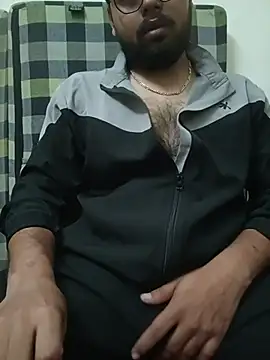 Snapshot of MrToxxic chatting on November 2025 02:42:01 PM MrToxxic online show from November 2025 02:42:01 PM