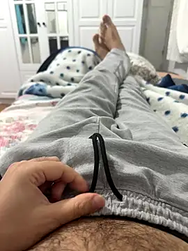 Snapshot of Alsa7erA chatting on November 2025 09:14:02 PM Alsa7erA online show from November 2025 09:14:02 PM