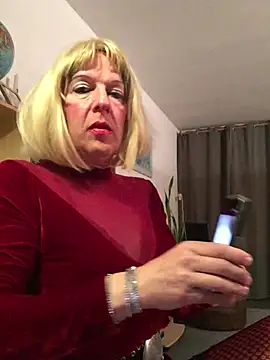 simone xdressing online show from March 2026 12:49:02 AM