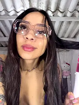 Snapshot of BootedMist chatting on November 2025 05:39:01 AM BootedMist online show from November 2025 05:39:01 AM