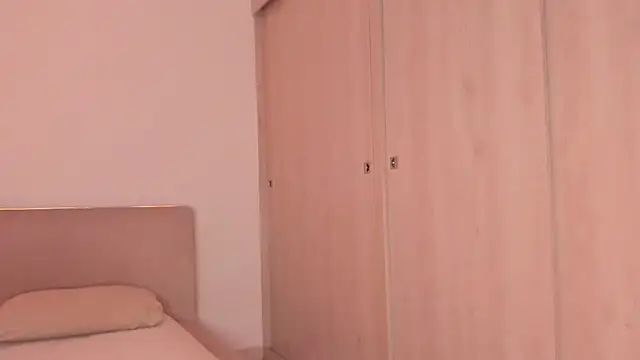 sofilopezcol online show from April 2026 03:01:01 AM