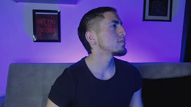 Snapshot of AresMassimoX chatting on January 2026 10:53:02 AM AresMassimoX online show from January 2026 10:53:02 AM