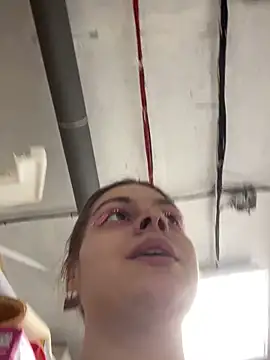 Dona Mafia online show from December 2025 02:40:02 AM