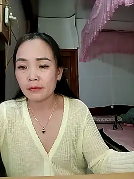 Feeling-hot online show from February 2026 01:11:01 PM