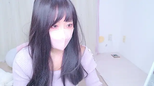 Snapshot of KAZUNAxo chatting on November 2025 02:11:02 AM KAZUNAxo online show from November 2025 02:11:02 AM