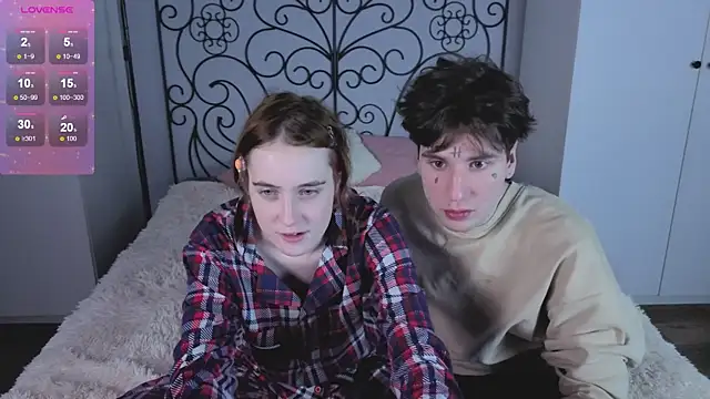 Danny loves Mary online show from December 2025 12:45:01 PM