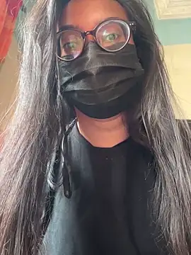 Snapshot of Saguphtah_Chattergy_22 chatting on November 2025 05:27:02 AM Saguphtah Chattergy 22 online show from November 2025 05:27:02 AM