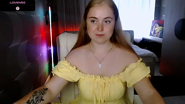 Snapshot of Kate_Moan chatting on June 2026 06:29:02 AM Kate Moan online show from June 2026 06:29:02 AM