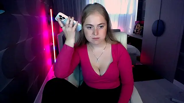 Snapshot of Kate_Moan chatting on July 2026 05:22:02 AM Kate Moan online show from July 2026 05:22:02 AM