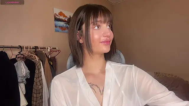 AlexaPawn online show from December 2025 09:53:01 PM