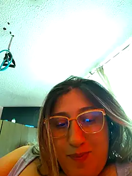 GigiJazz1 online show from December 2025 04:45:02 PM