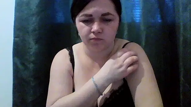 Vitalina282128 online show from April 2026 06:08:01 AM