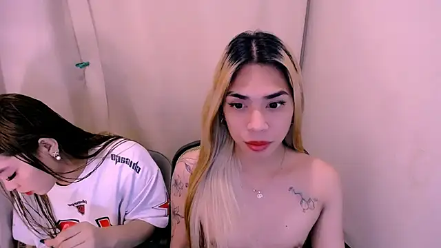 velvetviper06 online show from March 2026 01:03:02 PM