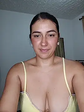 ViolettaWalton1 online show from December 2025 03:37:02 AM