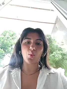 ViolettaWalton1 online show from May 2026 01:29:02 PM