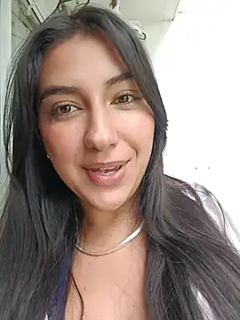 ViolettaWalton1 online show from June 2026 02:32:01 PM