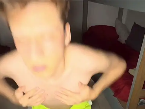 kevinnoff19 online show from November 2025 04:40:01 AM