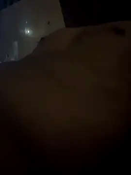 Snapshot of Heng2311 chatting on November 2025 04:18:02 PM Heng2311 online show from November 2025 04:18:02 PM