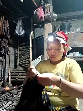 girl-hot2x online show from April 2026 10:18:01 AM