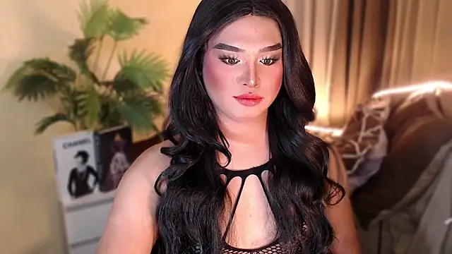 UrGoddess Sofia online show from December 2025 07:53:01 PM