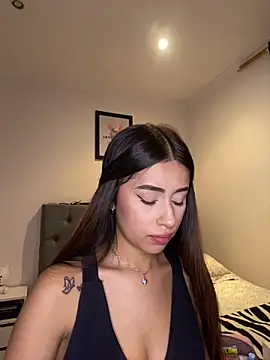 lauren clauz online show from February 2026 10:48:02 PM