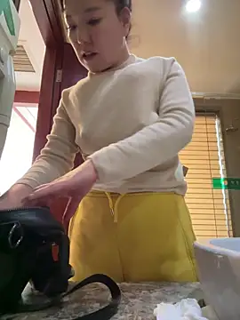 oo-shanshan online show from February 2026 01:45:01 AM