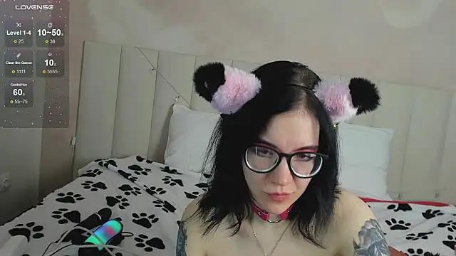 Lina Moony online show from February 2026 02:53:01 AM