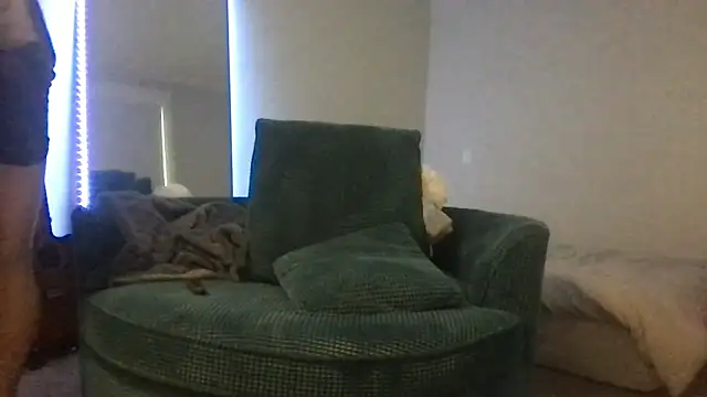 Snapshot of sculpteddesire chatting on November 2025 09:17:01 PM sculpteddesire online show from November 2025 09:17:01 PM