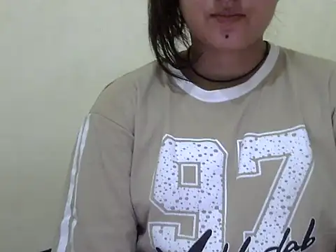 Snapshot of Anika_Singh chatting on June 2026 06:26:01 AM Anika Singh online show from June 2026 06:26:01 AM