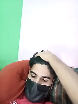 hotyyyyjonny online show from December 2025 06:46:02 PM