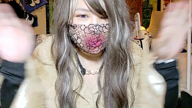 oxLILxMELOxo online show from December 2025 02:35:02 PM