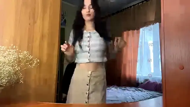 AliciaCapehart online show from November 2025 07:19:01 AM