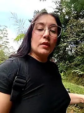 SaloGray8 online show from April 2026 03:36:01 PM