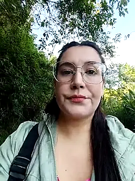 Snapshot of SaloGray8 chatting on July 2026 01:43:02 PM SaloGray8 online show from July 2026 01:43:02 PM
