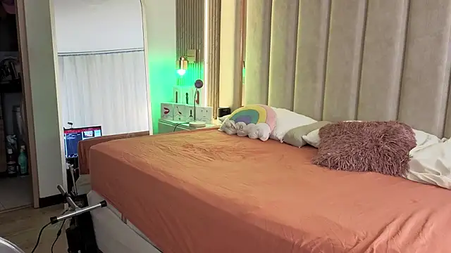 Iamnyxy online show from December 2025 11:08:02 AM