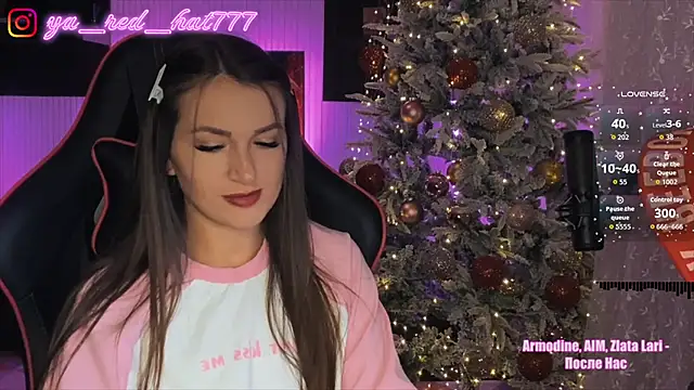 -RED HAT- online show from November 2025 05:49:01 PM