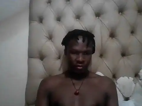 Snapshot of Tyrod30 chatting on November 2025 07:03:02 AM Tyrod30 online show from November 2025 07:03:02 AM