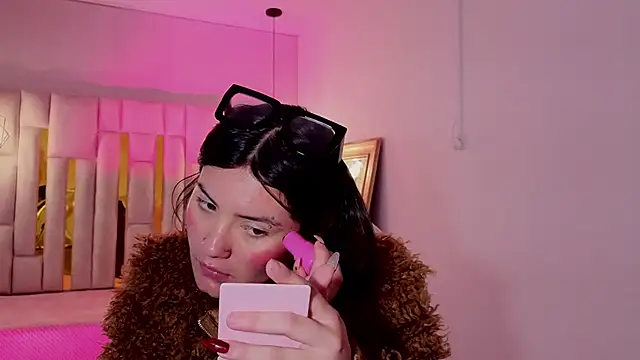 Snapshot of Brandy_collinss chatting on January 2026 07:28:02 PM Brandy collinss online show from January 2026 07:28:02 PM