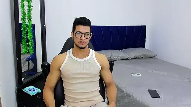 Snapshot of Nolan_joness chatting on November 2025 01:43:01 PM Nolan joness online show from November 2025 01:43:01 PM